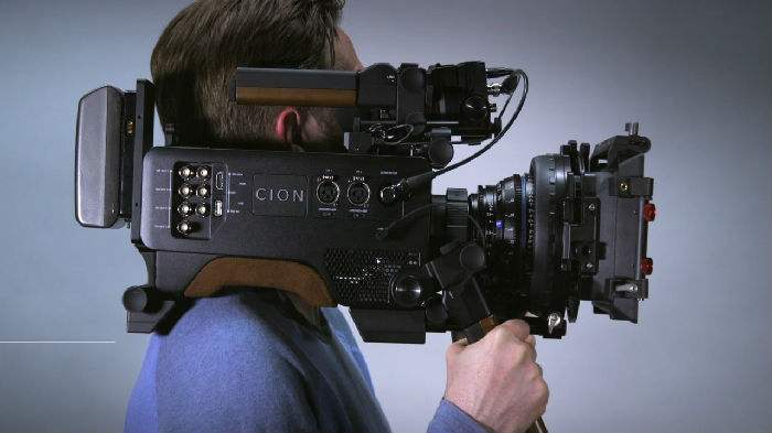 深圳学摄影专业参加艺考培训费多少钱?