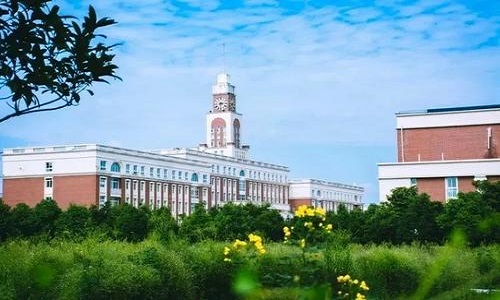 四川电影电视学院校园风光二