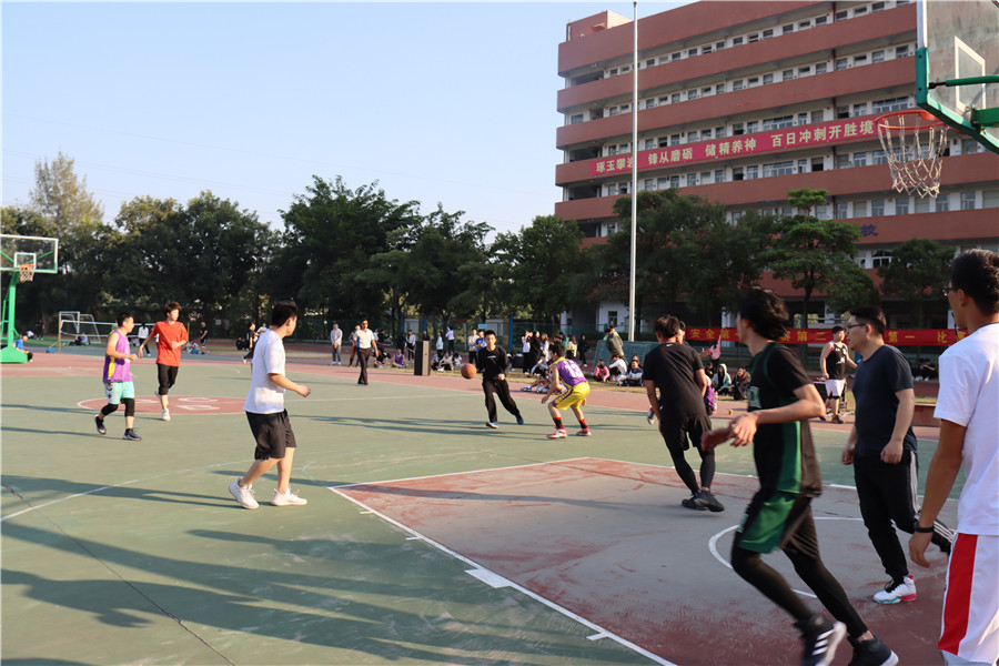 广州音乐港艺考培训学校学习生活