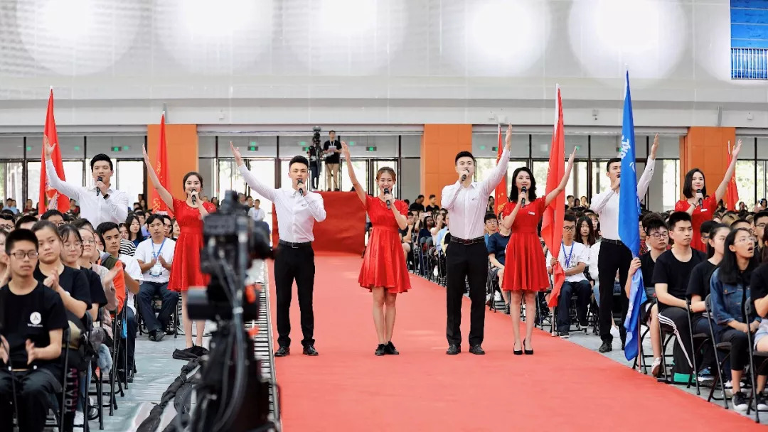 播音主持影视表演自我介绍