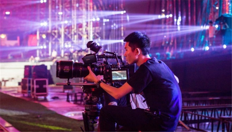 高三学传媒参加高考来得及吗