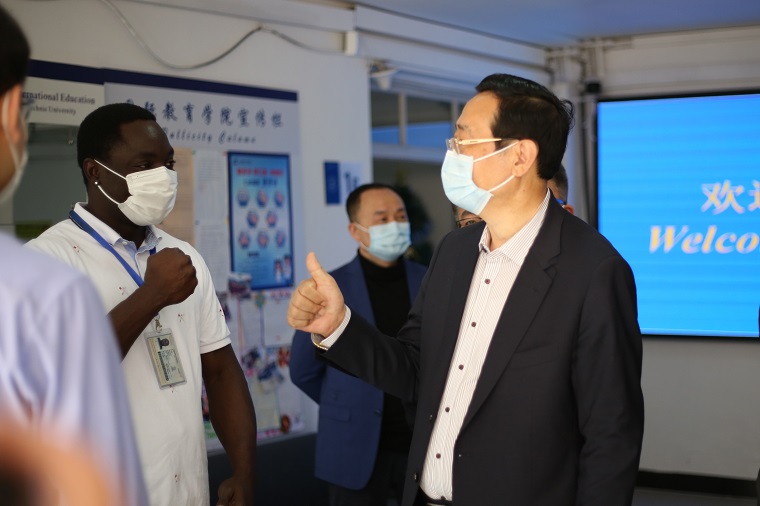 大连工业大学表演（服装表演招考方向）专业招生简章