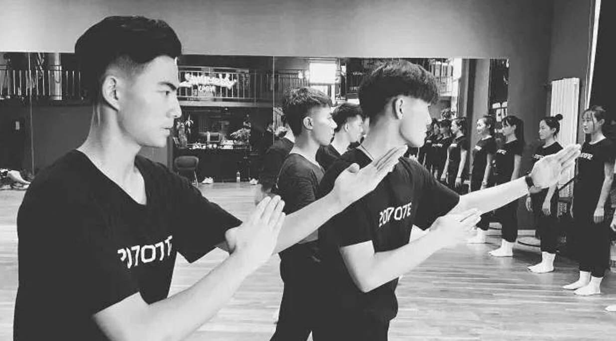 深圳学影视表演参加艺考培训可报考专业方向