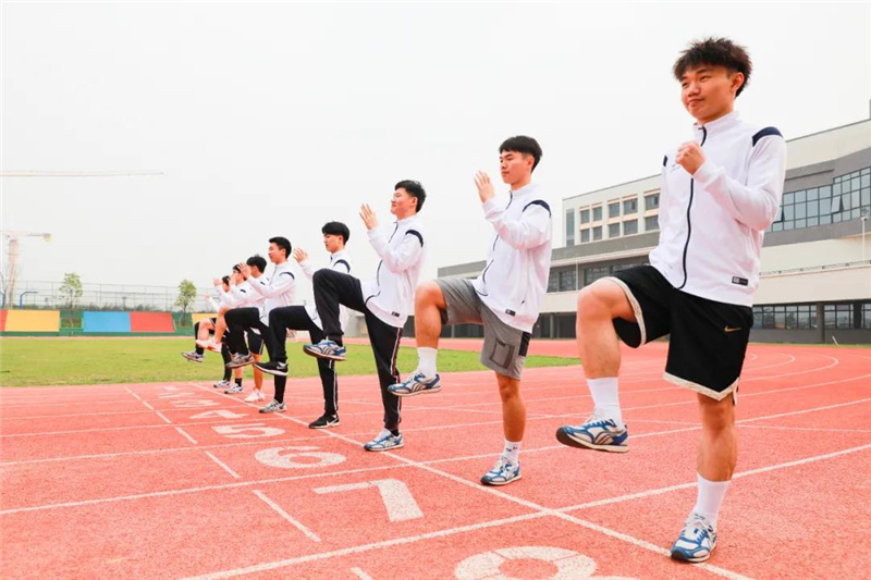 华大星晖高级中学招生