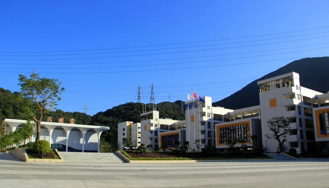 泰雅实验学校2022年招生 泰雅实验学校2022年招生