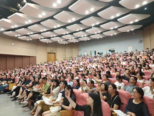 广东2021年中考招生家长关心的招生问答一