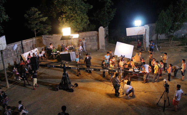 广东播音主持编导影视表演专业的发展和就业前景