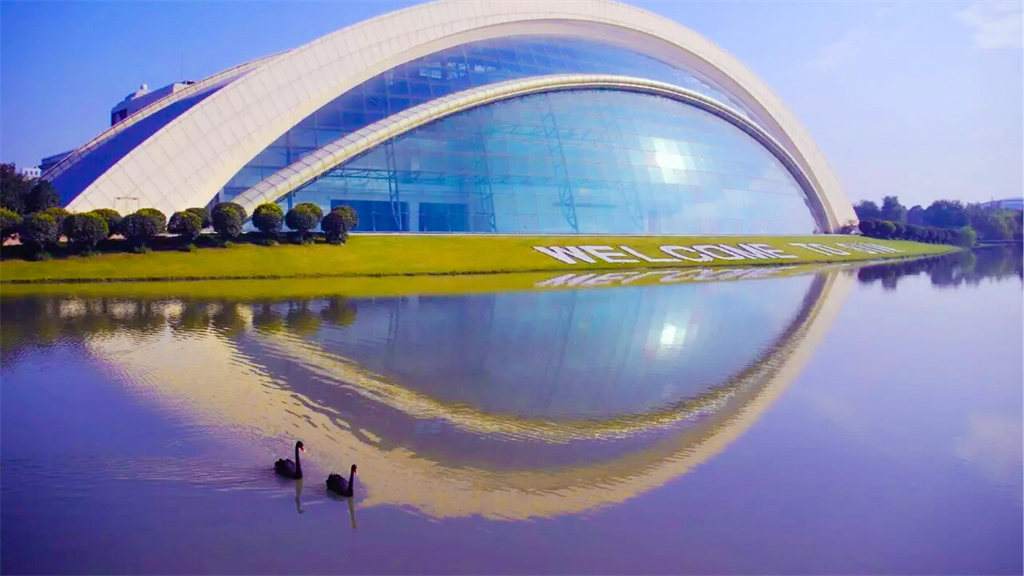 2022年上海视觉艺术学院播音与主持艺术考试科目