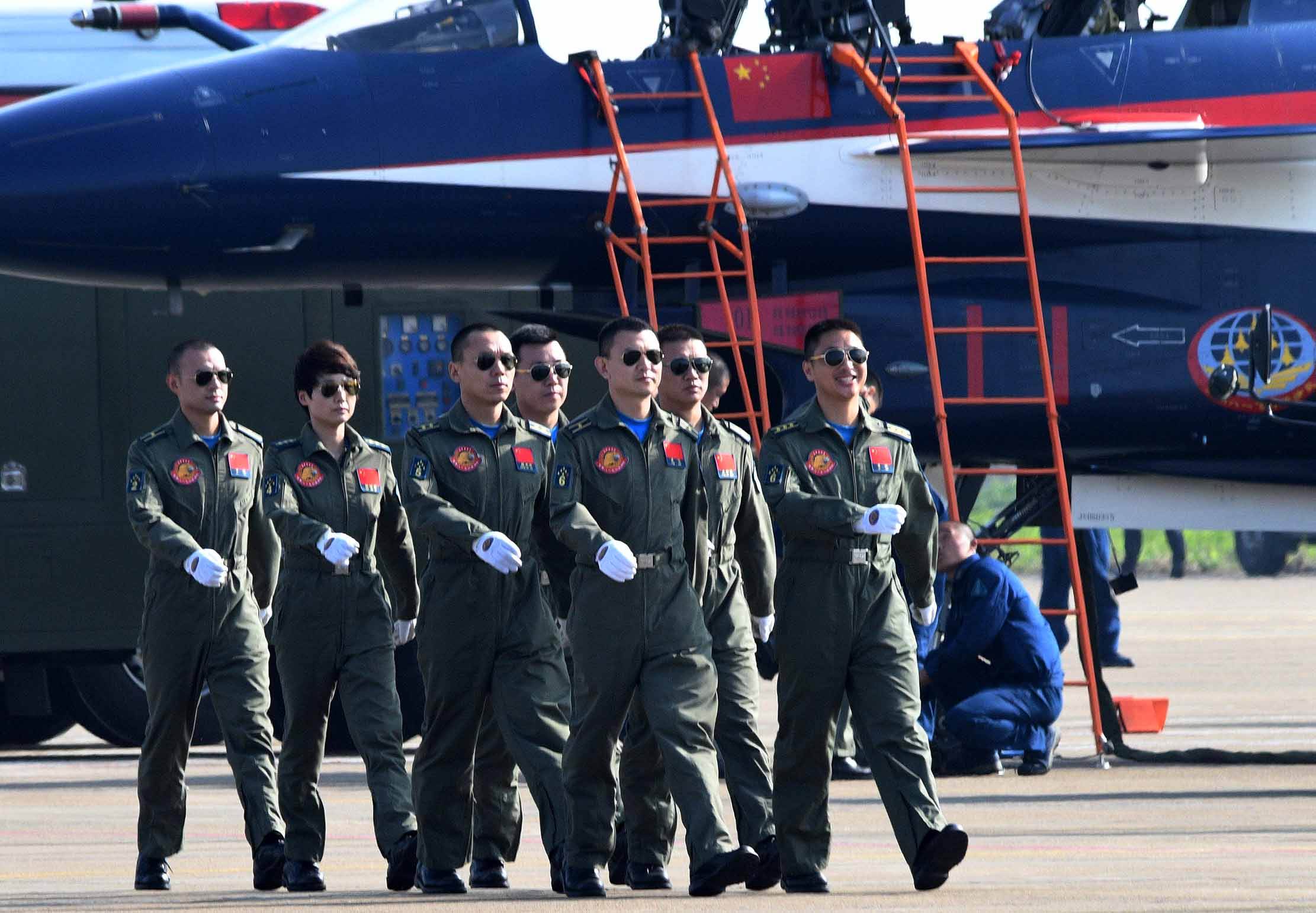 2019年广东空军招收高中生飞行学员工作的通知