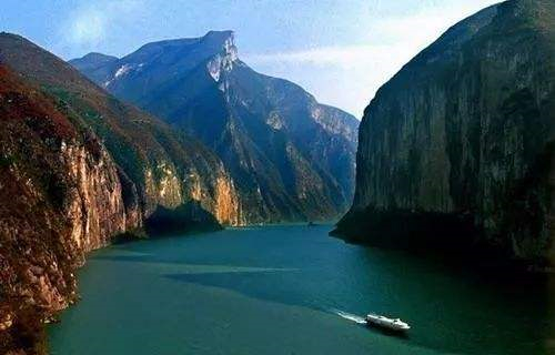 广东省编导专业统考古诗词赏析金陵望汉江