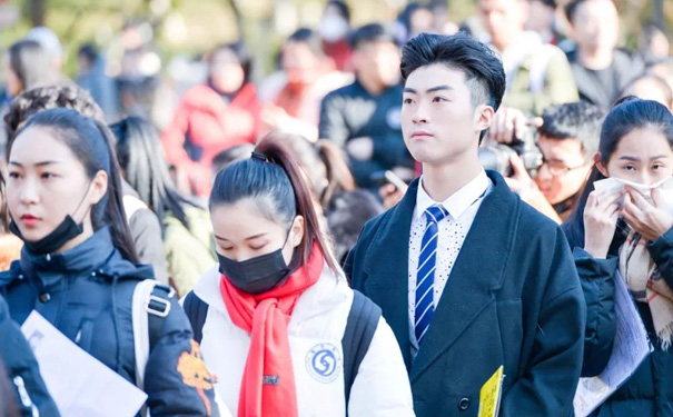 广州传媒培训艺考传媒专业培训学习参加高考的优势