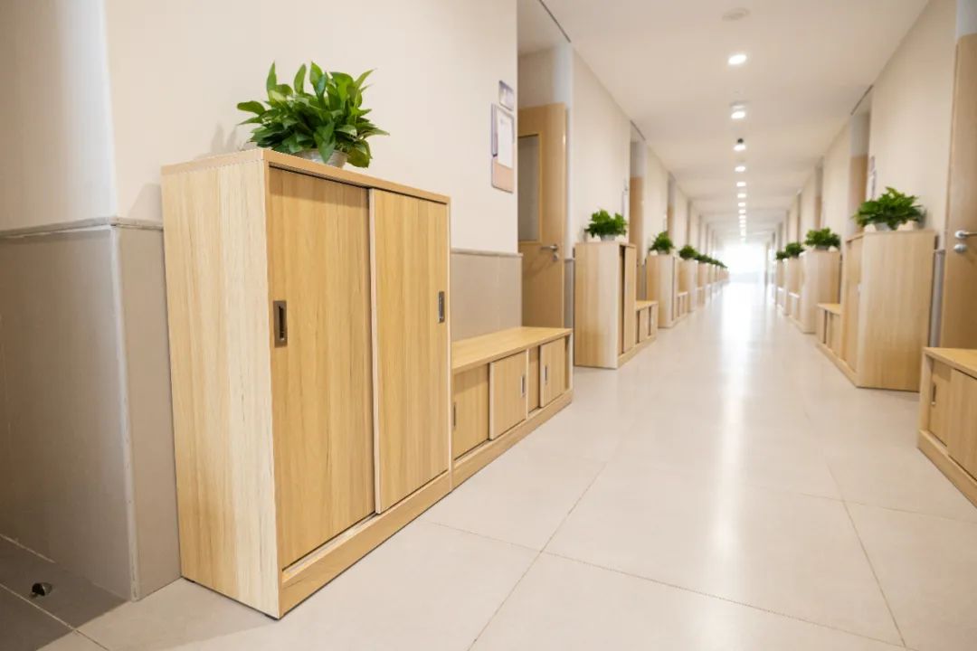 东莞市嘉荣外国语学校寝室