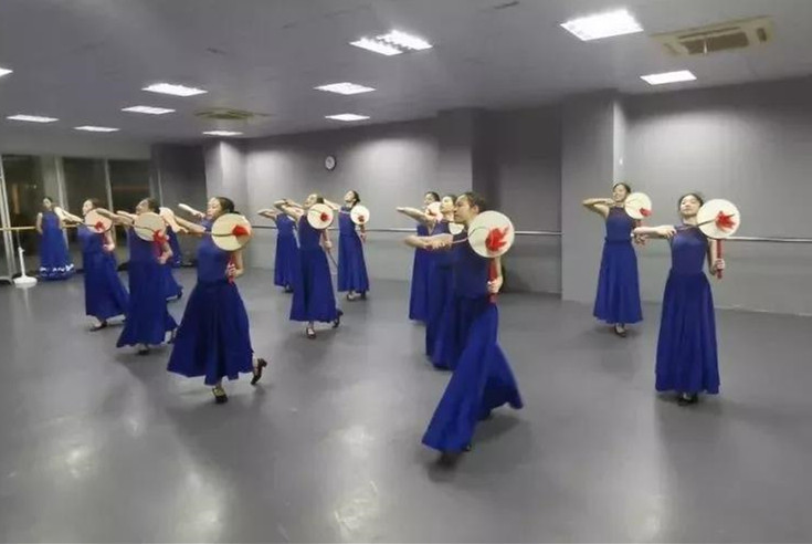 佛山舞蹈艺考培训班舞蹈艺考学校招生简章