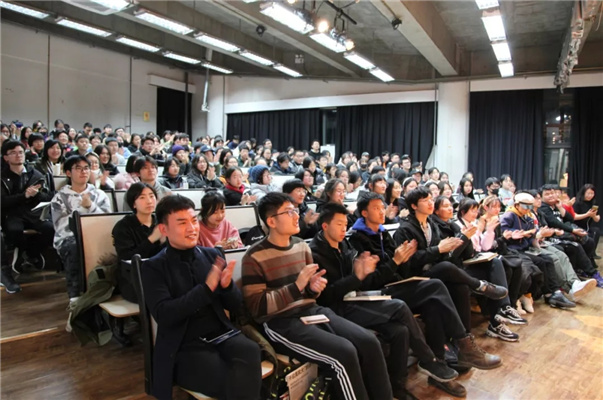 中央美术学院附中2021年招生简章 中央美术学院附中2021年招生简章